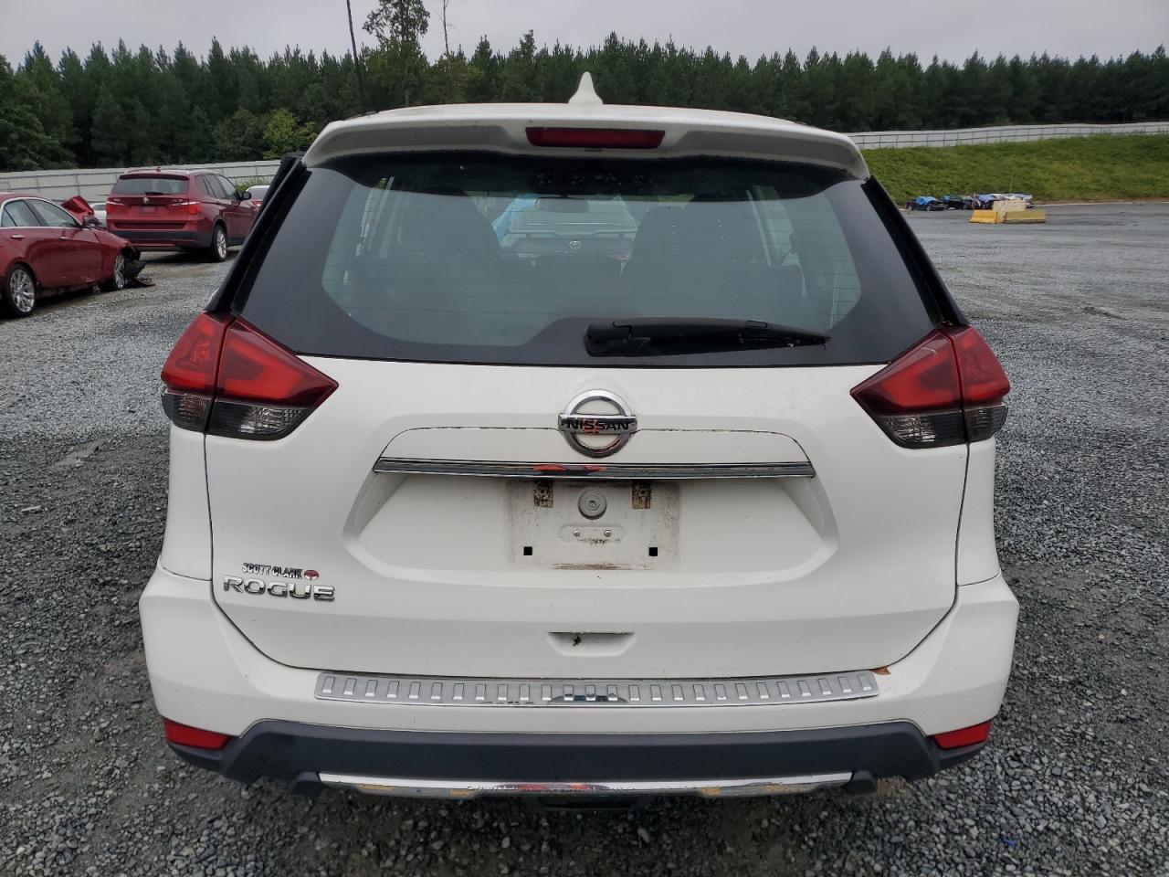 2018 Nissan Rogue S VIN: 5N1AT2MT1JC773762 Lot: 71709384