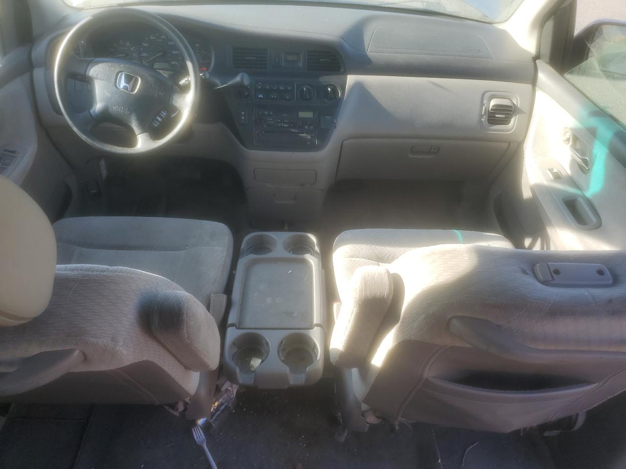 5FNRL18574B054648 2004 Honda Odyssey Lx