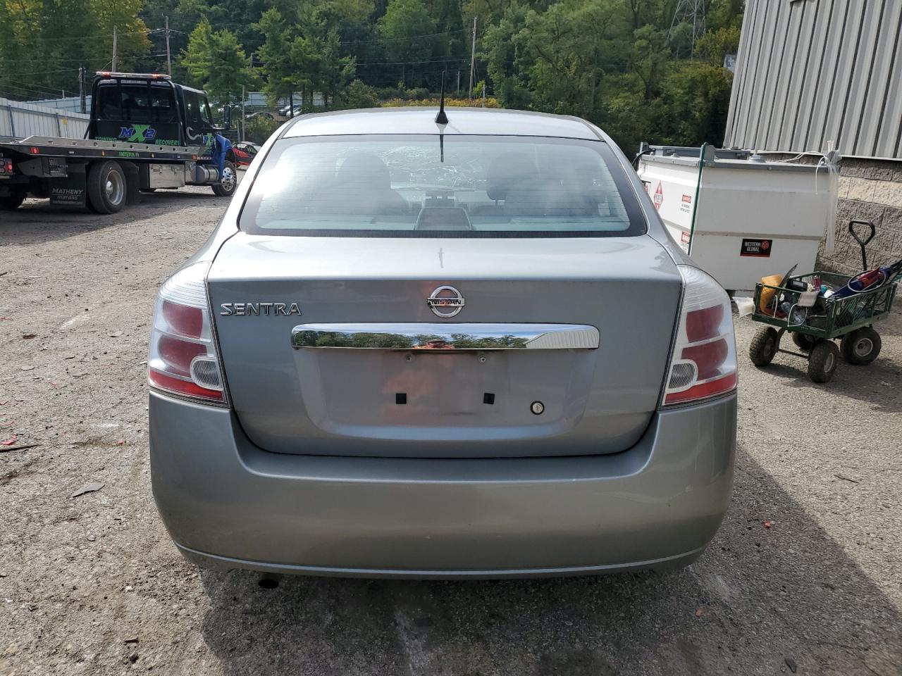 2010 Nissan Sentra - Image 6