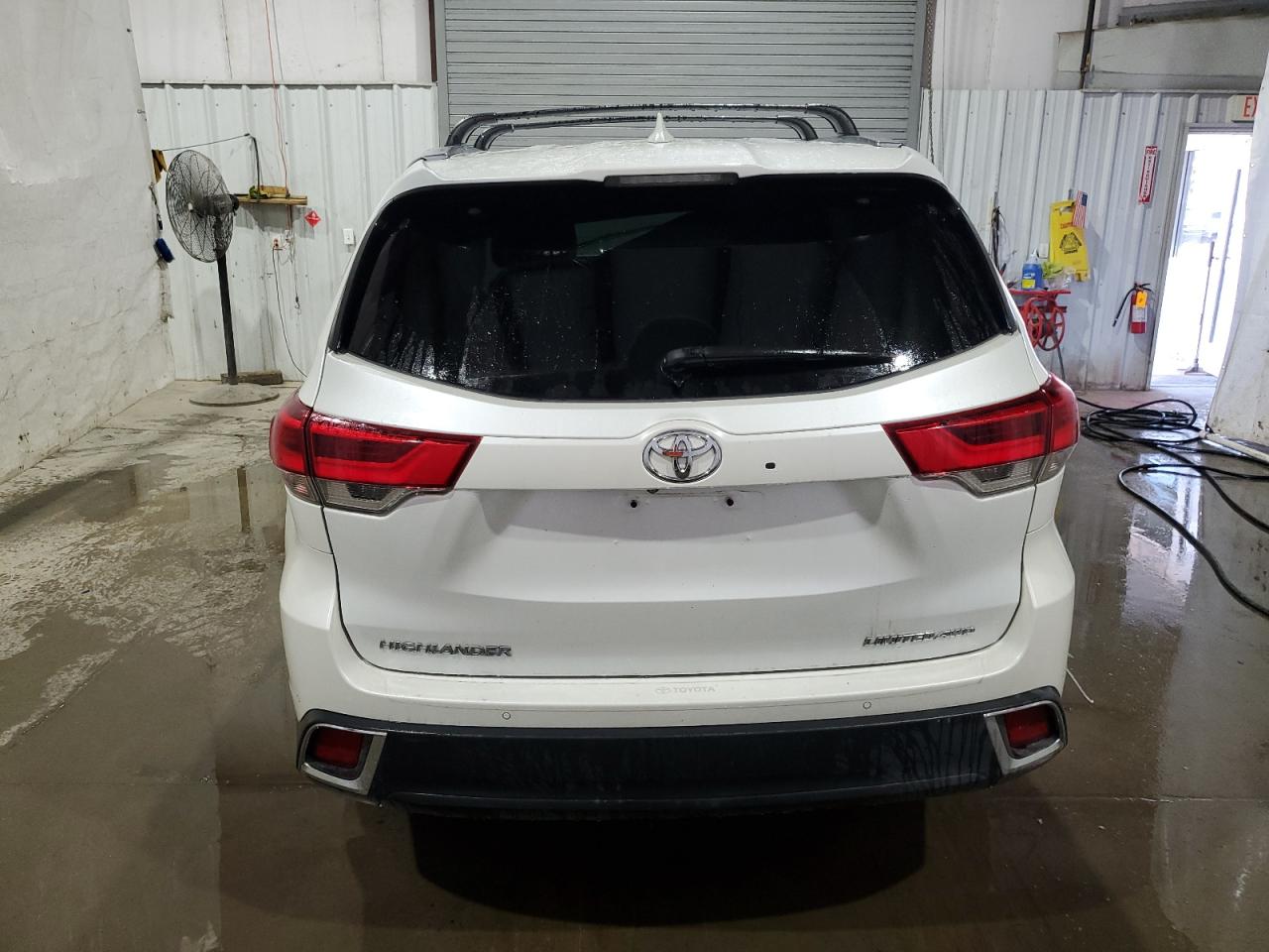 2017 Toyota Highlander Limited VIN: 5TDDZRFH6HS457722 Lot: 72149574