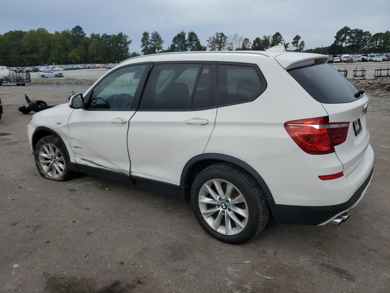 VIN 5UXWX9C51G0D85307 2016 BMW X3 no.2