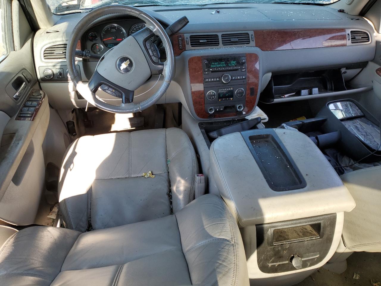 2011 Chevrolet Silverado - Image 8
