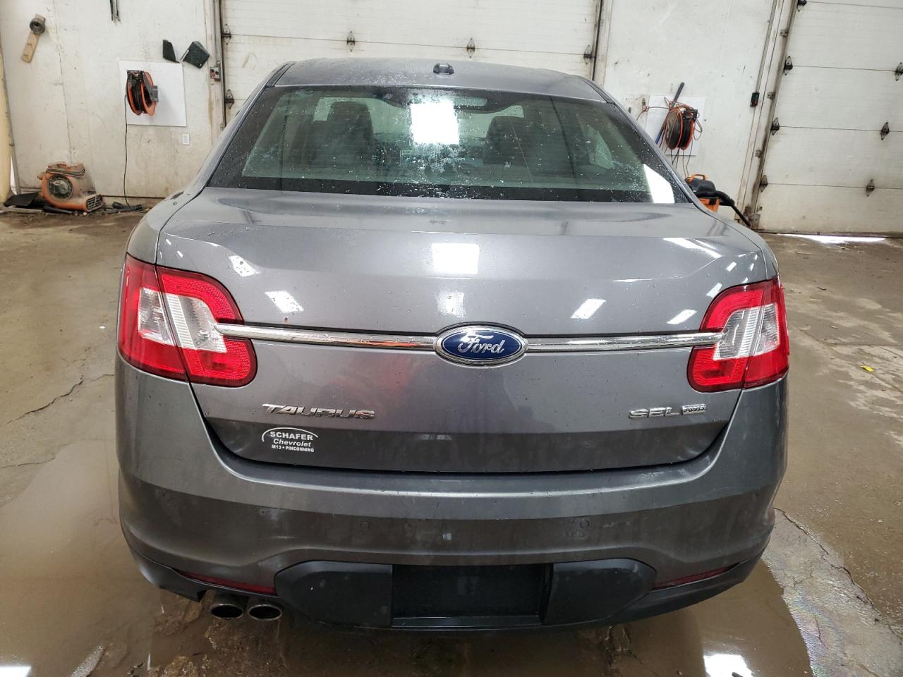 2011 Ford Taurus Sel VIN: 1FAHP2HW1BG135930 Lot: 73203514