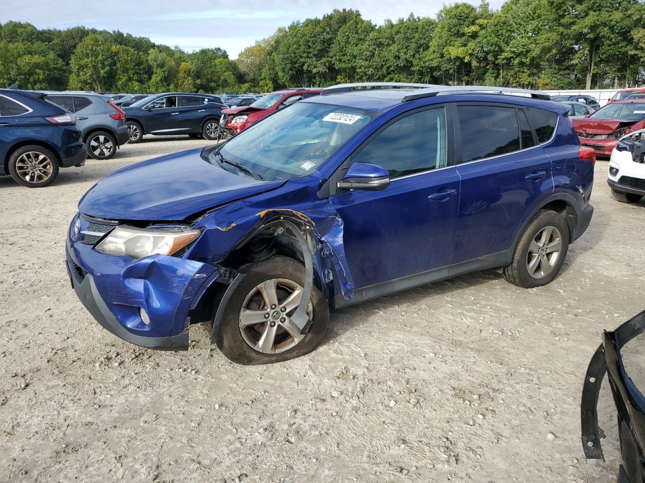 2T3RFREV4FW368765 2015 TOYOTA RAV 4 - Image 1