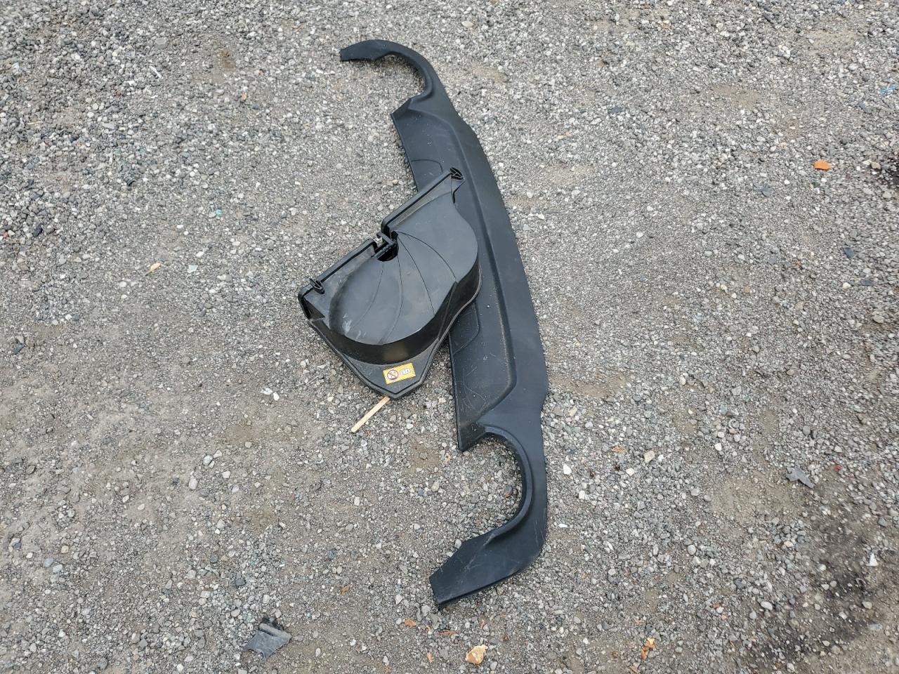 2013 Mercedes-Benz C 300 4Matic VIN: WDDGF8AB5DG149017 Lot: 70758944