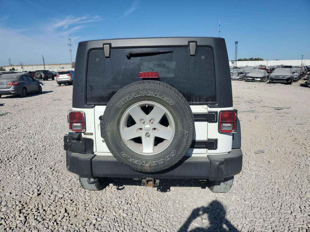 2014 Jeep Wrangler Unlimited Sport VIN: 1C4HJWDG6EL208268 Lot: 69096394