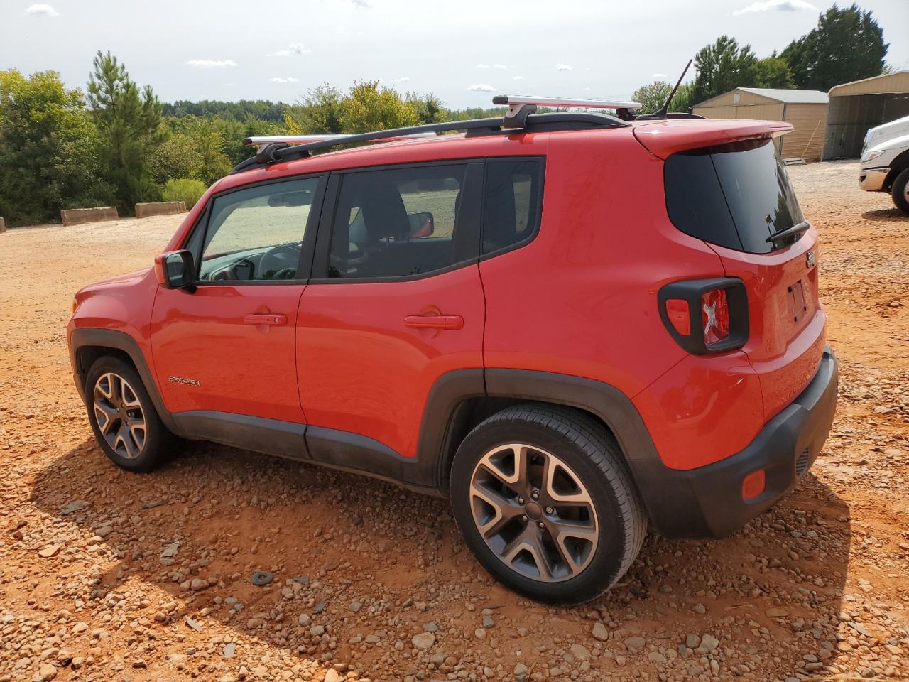 2016 Jeep Renegade - Image 2