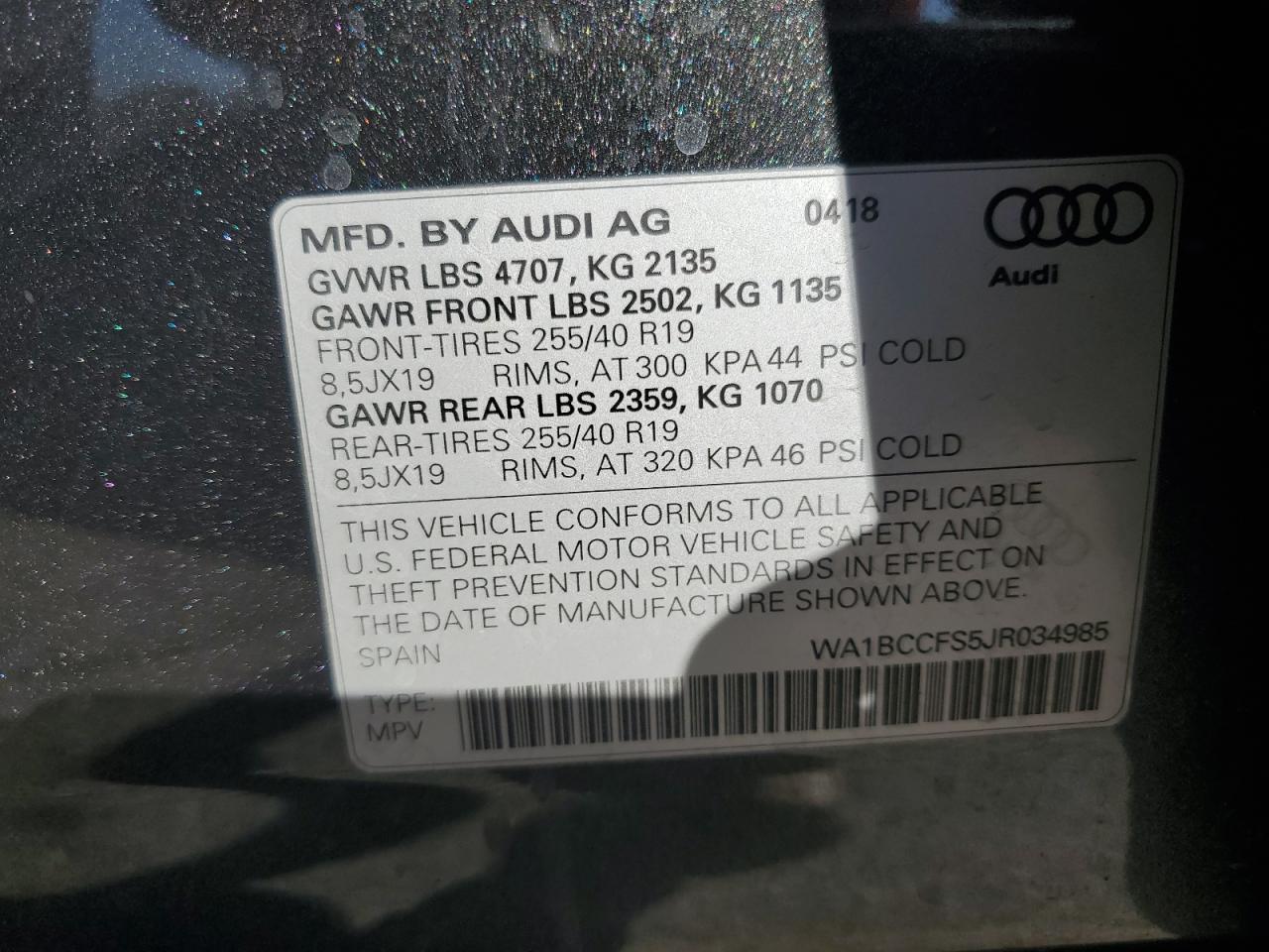 WA1BCCFS5JR034985 2018 Audi Q3 Premium