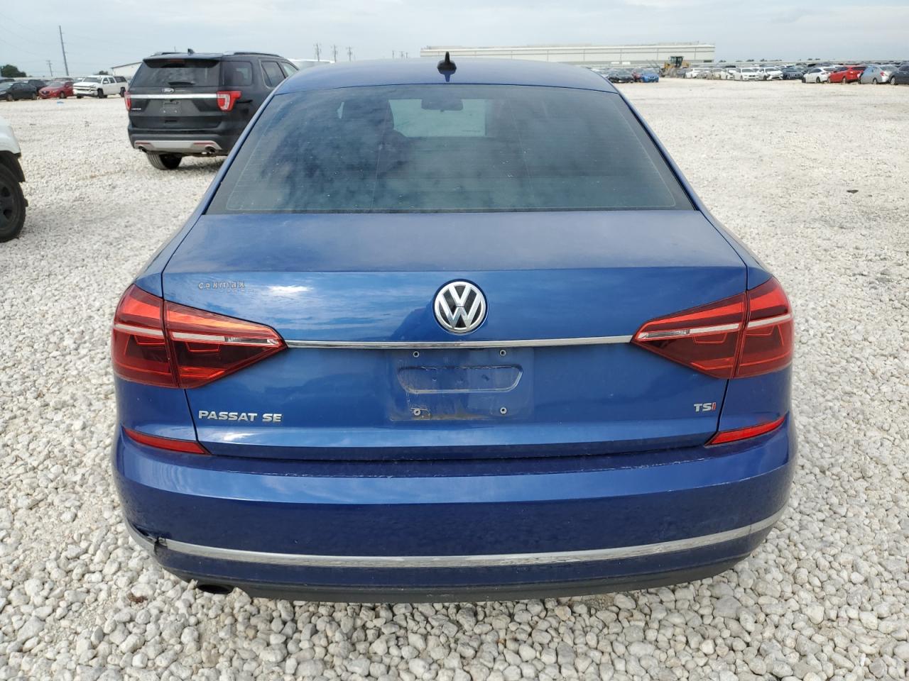 1VWBT7A39HC007554 2017 Volkswagen Passat Se