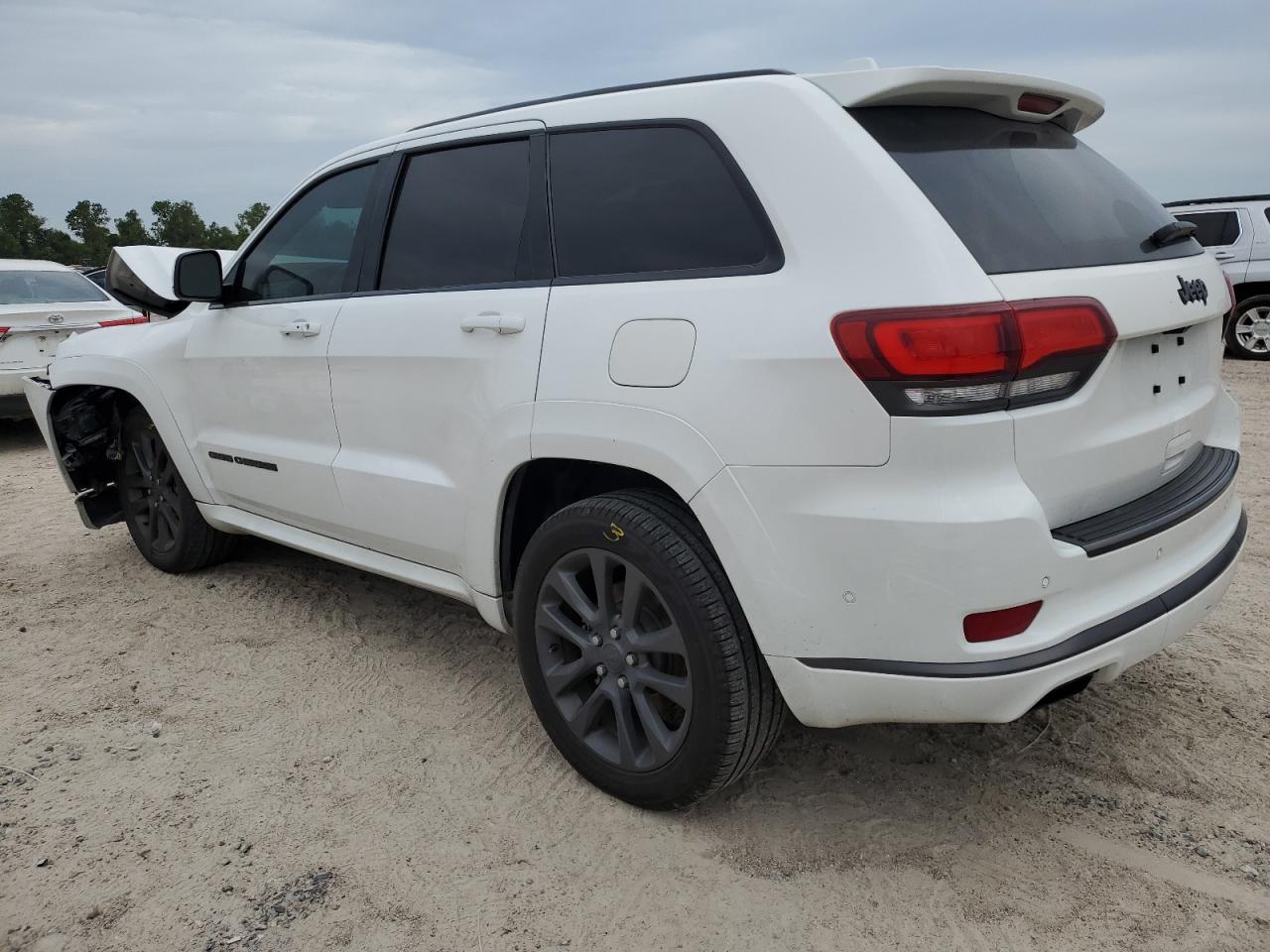 1C4RJECG6KC795048 2019 JEEP GRAND CHEROKEE - Image 2