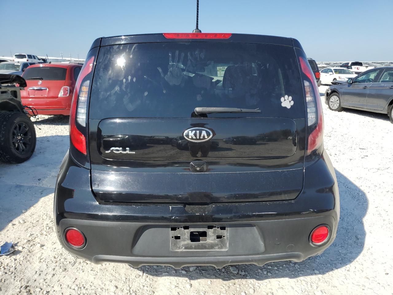 VIN KNDJN2A24K7002328 2019 KIA SOUL no.6