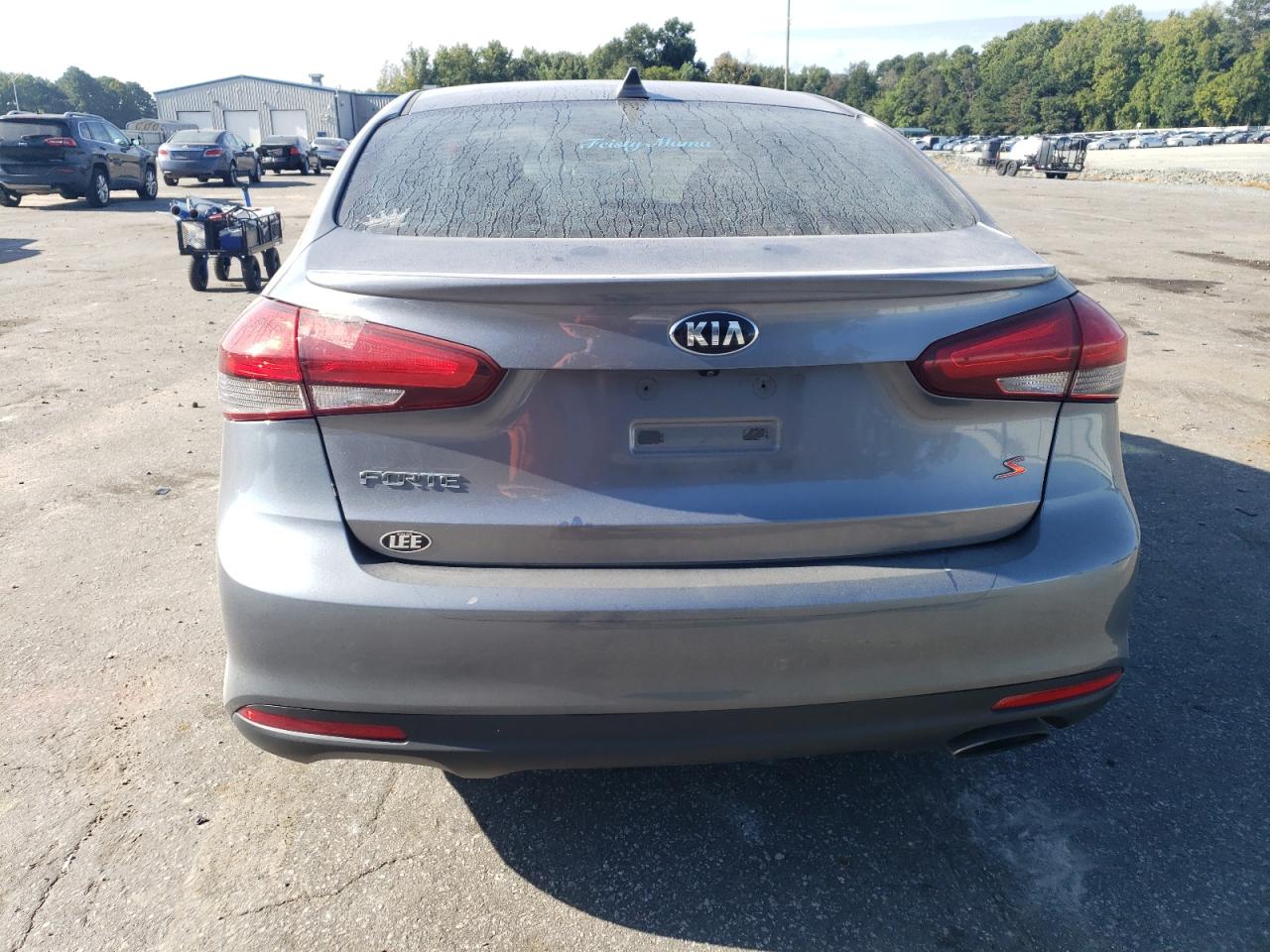 3KPFL4A70JE267099 2018 Kia Forte Lx