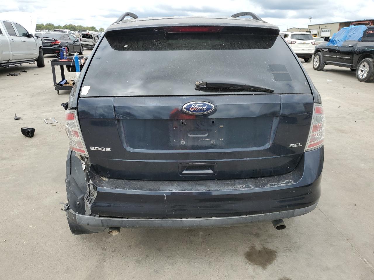 2FMDK38C38BA21801 2008 Ford Edge Sel