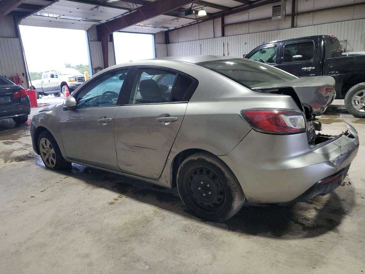 2010 Mazda 3 - Image 2