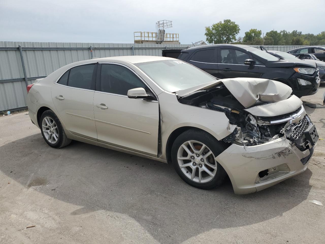 2015 Chevrolet Malibu - Image 4