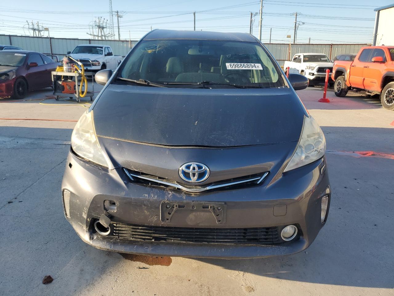 VIN JTDZN3EU3E3319257 2014 TOYOTA PRIUS no.5