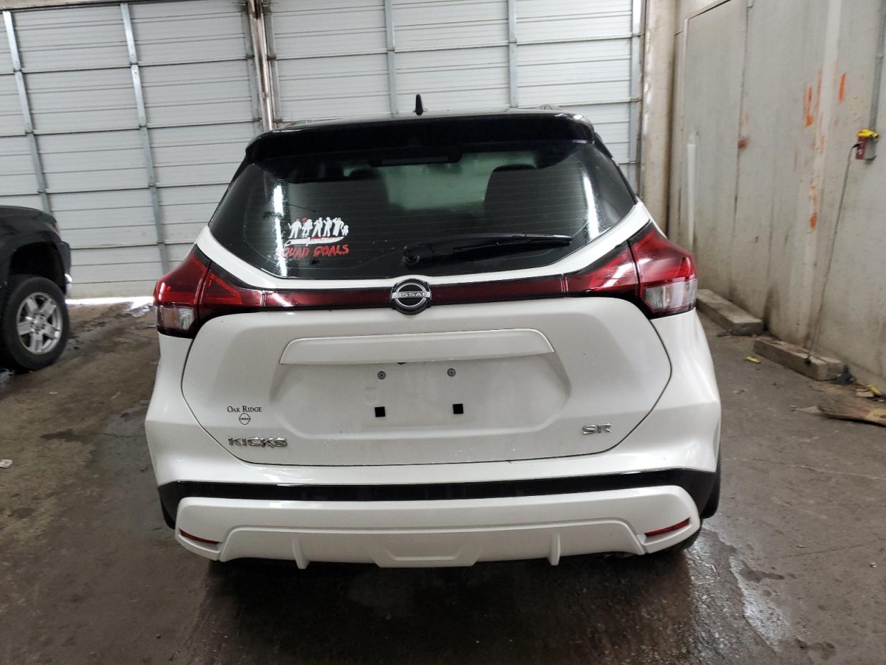 3N1CP5DV0PL539259 2023 Nissan Kicks Sr