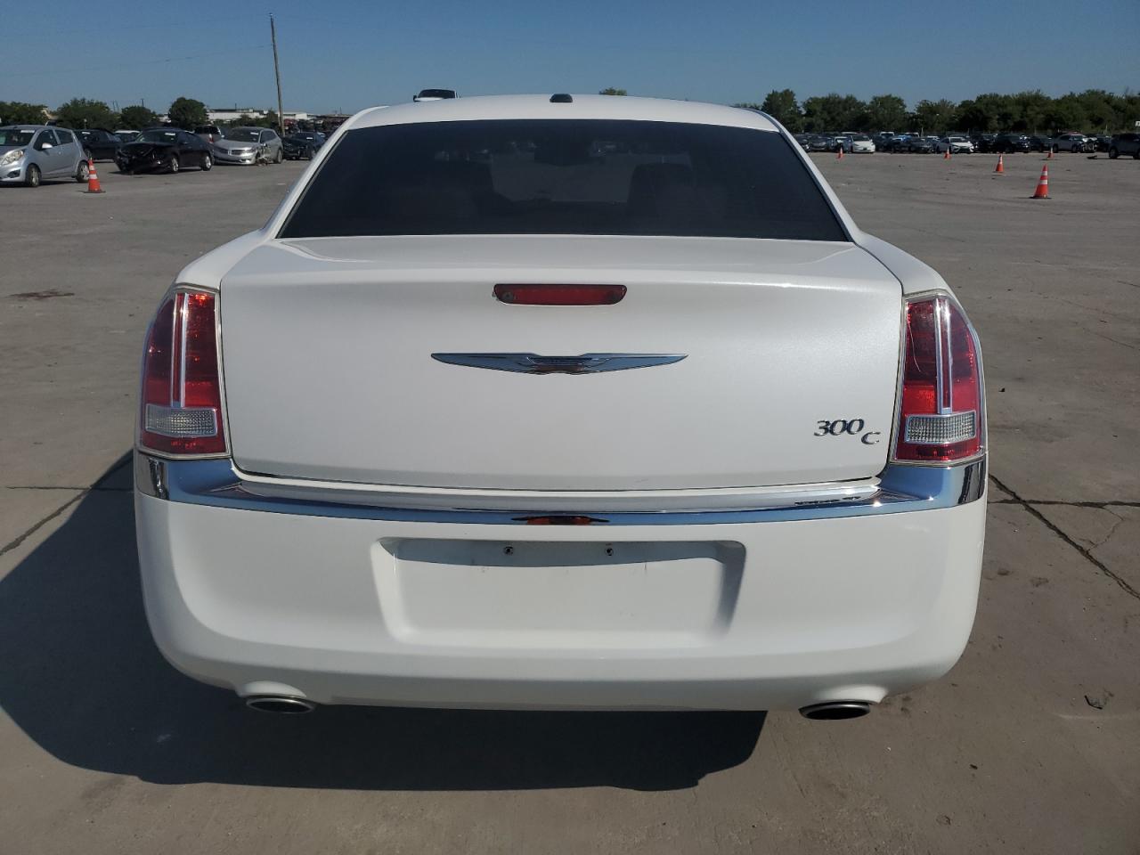 2012 Chrysler 300C VIN: 2C3CCAET3CH136303 Lot: 70885674