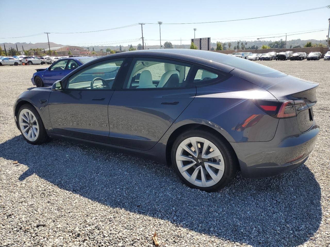 5YJ3E1EA6PF713891 2023 TESLA MODEL 3 - Image 2