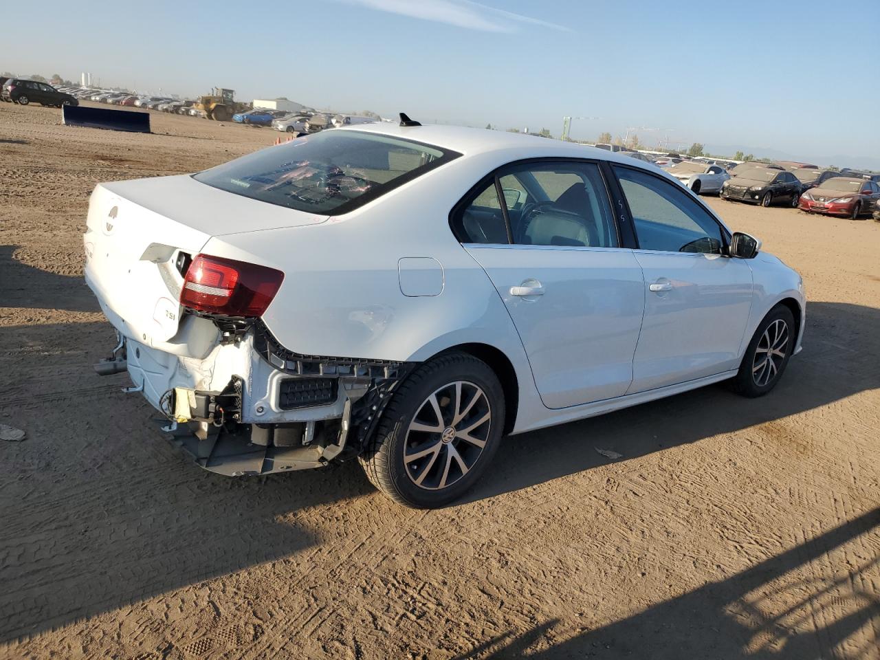 2017 Volkswagen Jetta - Image 3
