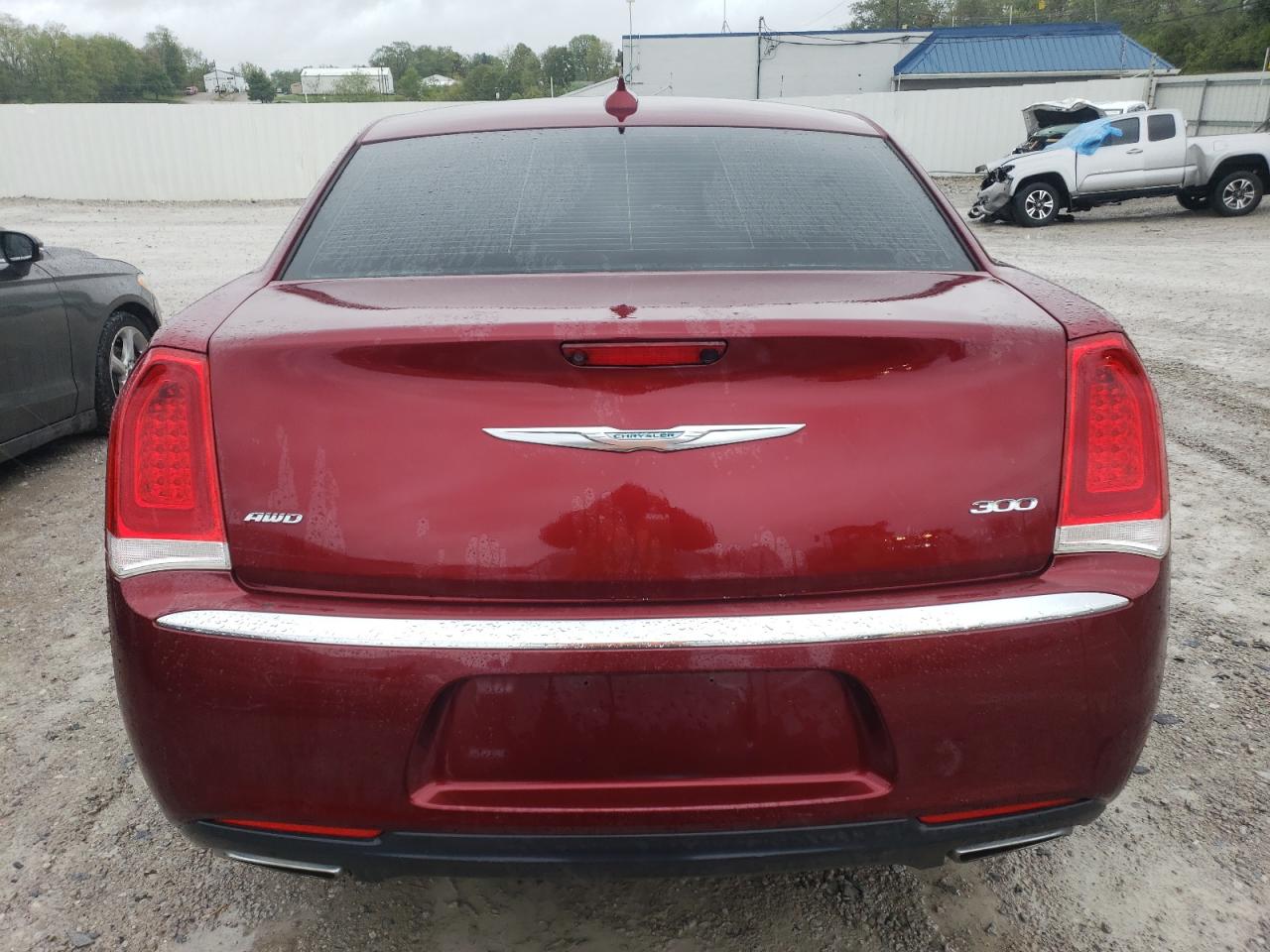 2015 Chrysler 300 Limited VIN: 2C3CCARG4FH899710 Lot: 73414524