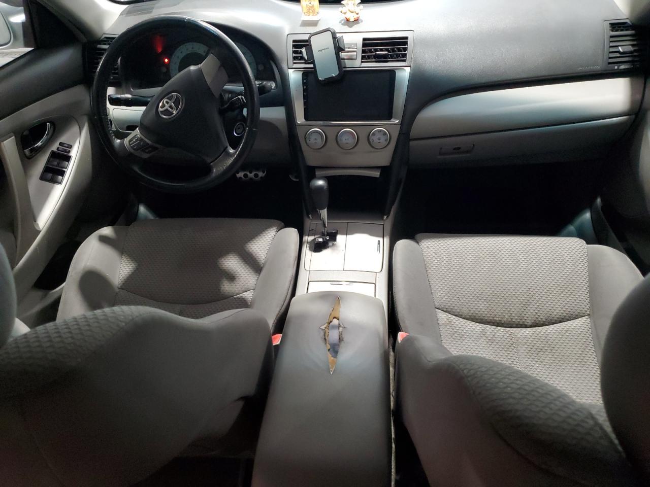 2011 Toyota Camry - Image 8