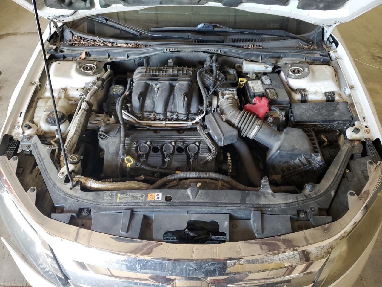 2012 Ford Fusion - Image 11