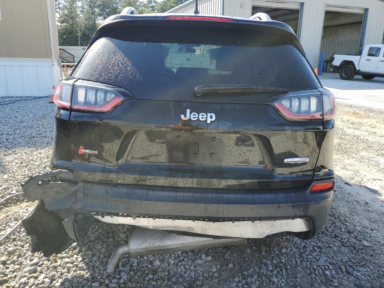 1C4PJLCB5KD357678 2019 Jeep Cherokee Latitude