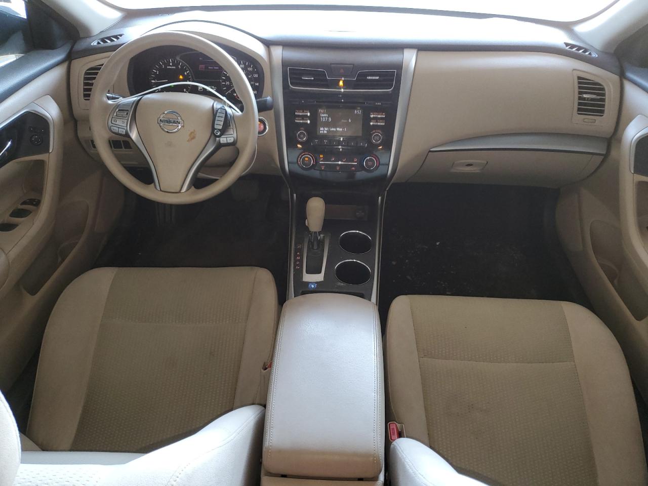 2015 Nissan Altima - Image 8