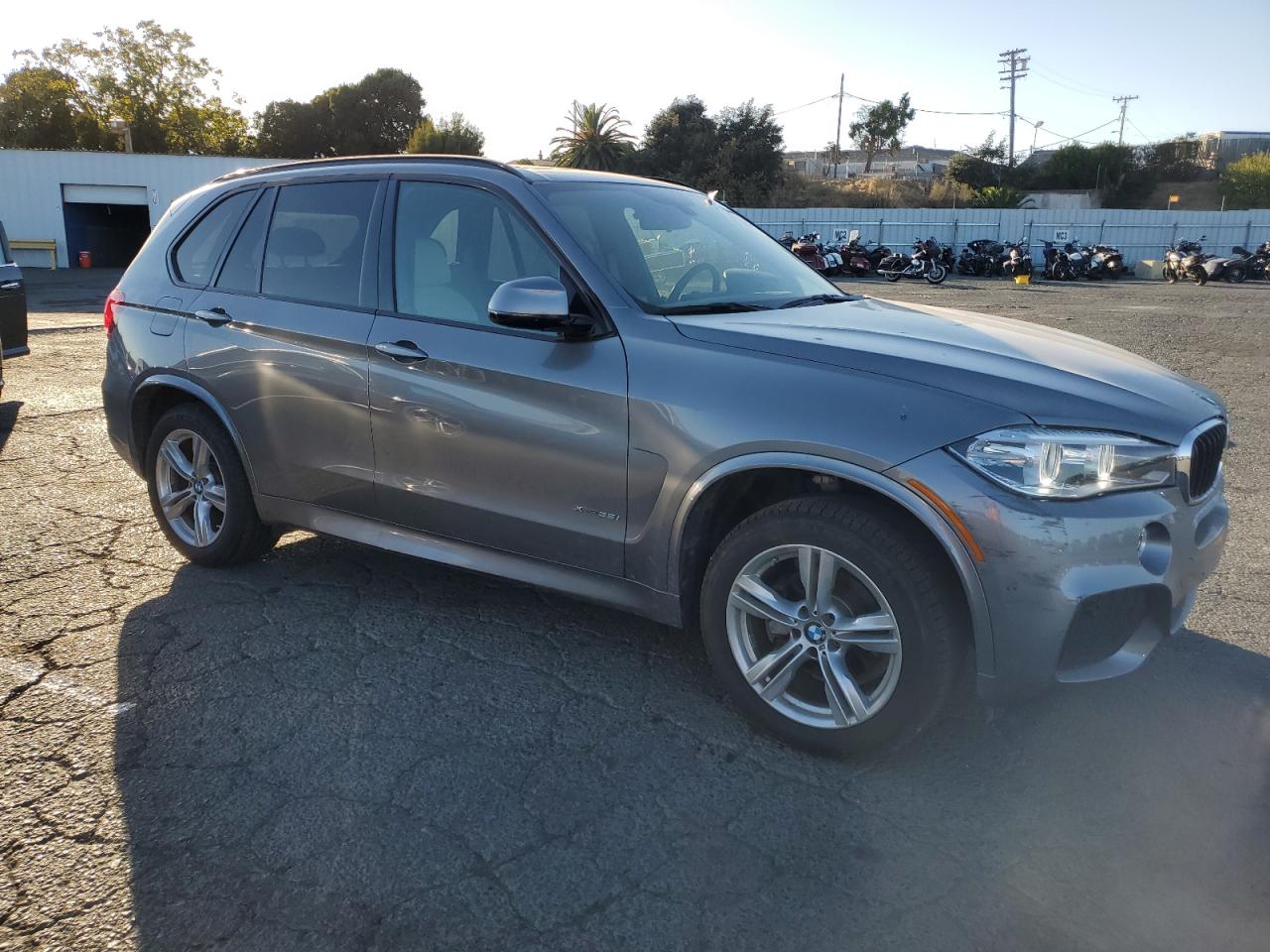 VIN 5UXKR0C55E0H20344 2014 BMW X5 no.4