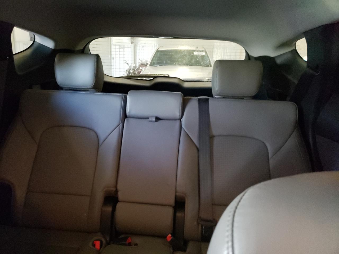 5XYZUDLA0GG364821 2016 Hyundai Santa Fe Sport