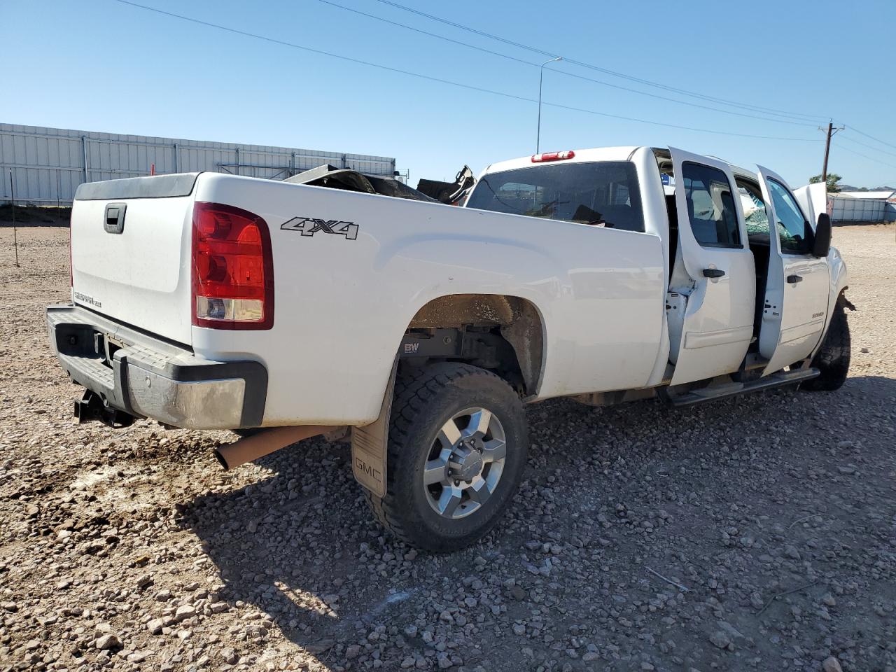 2014 GMC Sierra - Image 3