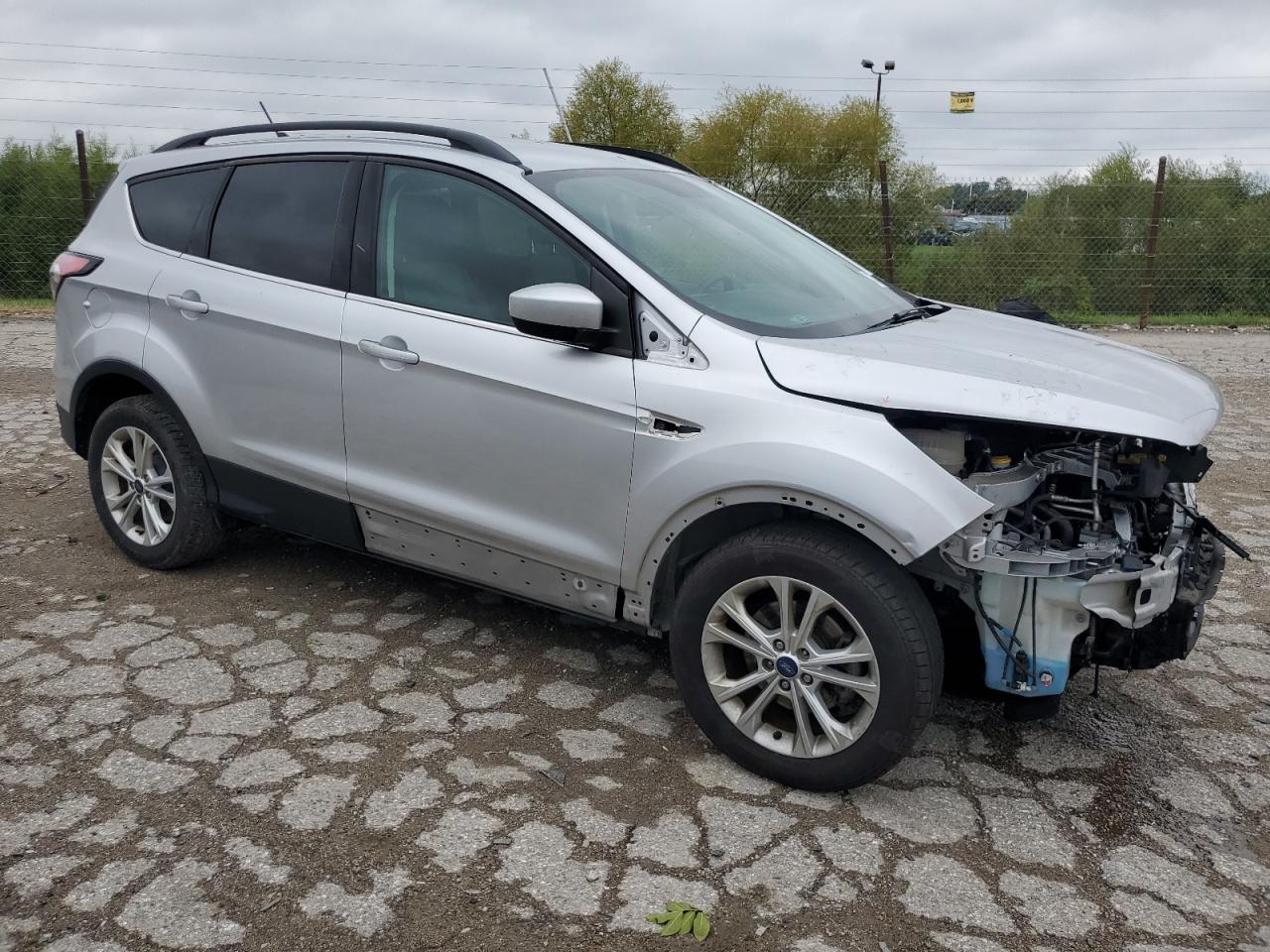 1FMCU0GD7JUB22838 2018 Ford Escape Se