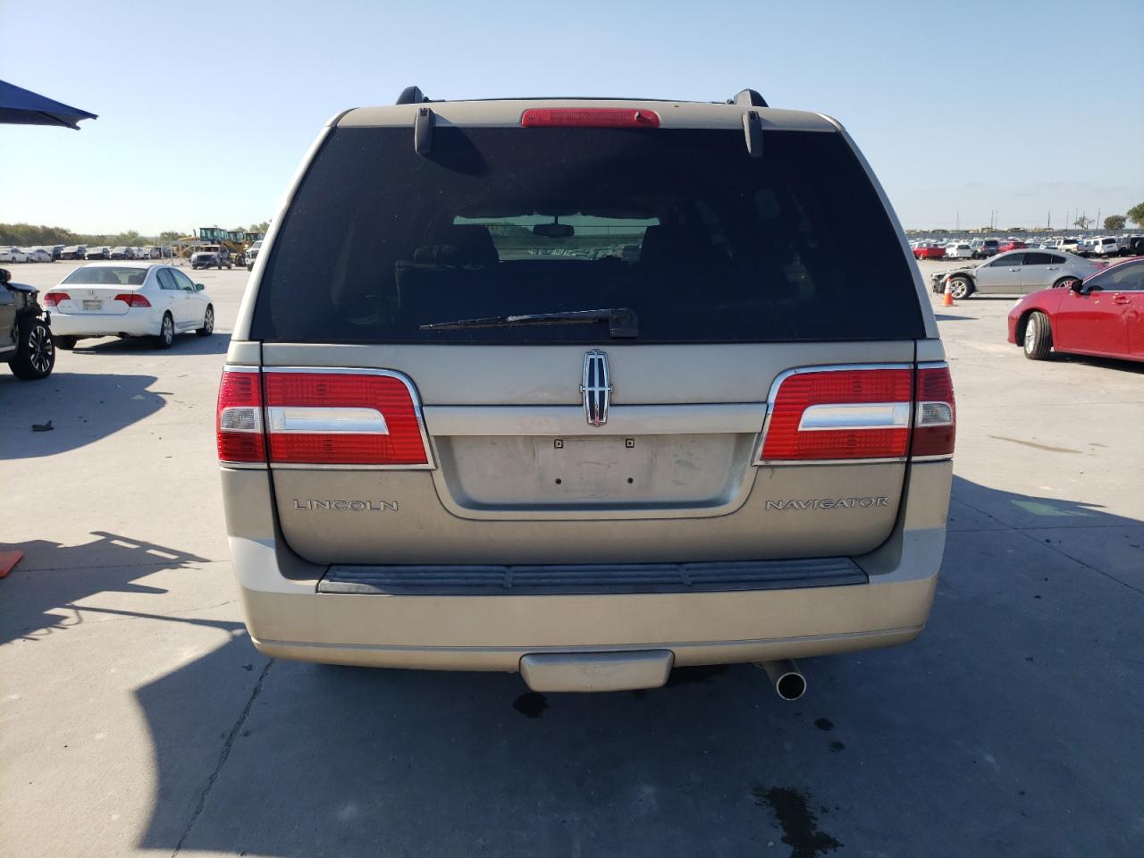 2007 Lincoln Navigator L VIN: 5LMFL27597LJ23103 Lot: 71446524