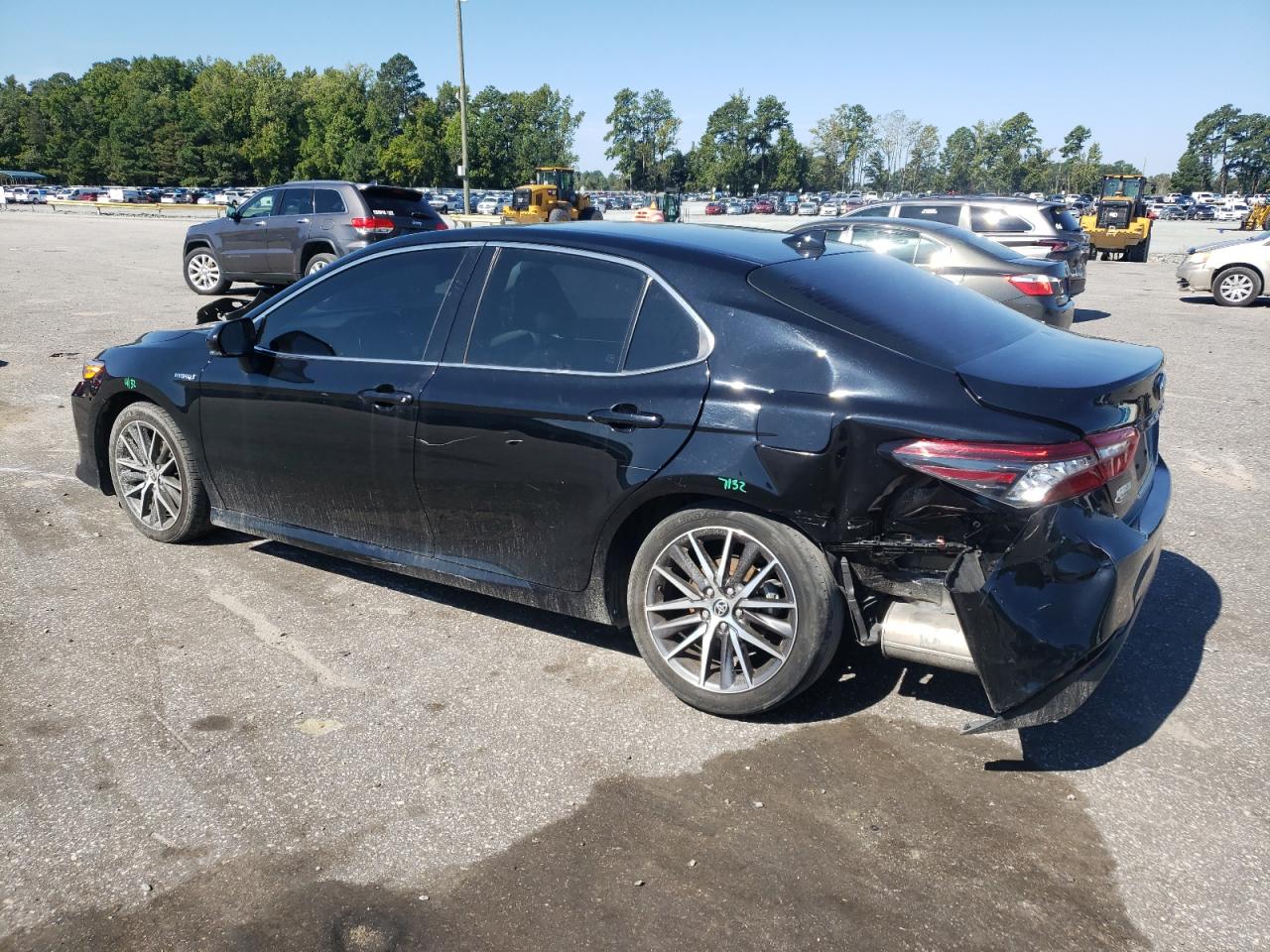 4T1F31AK4MU562114 2021 TOYOTA CAMRY - Image 2