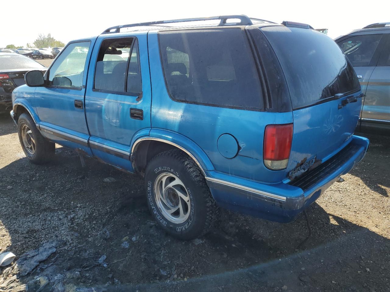 1995 Chevrolet Blazer - Image 2