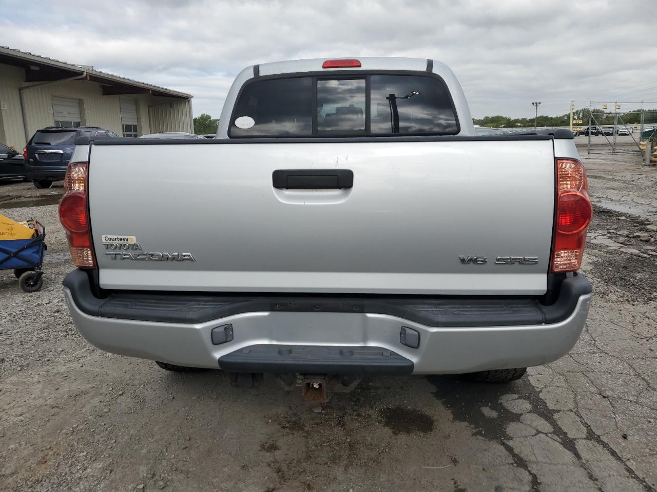 2005 Toyota Tacoma Double Cab VIN: 3TMLU42N55M002591 Lot: 73165284