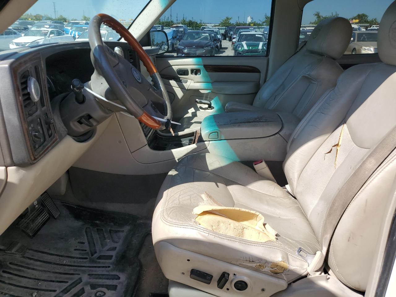 1GYEK63N04R103148 2004 Cadillac Escalade Luxury