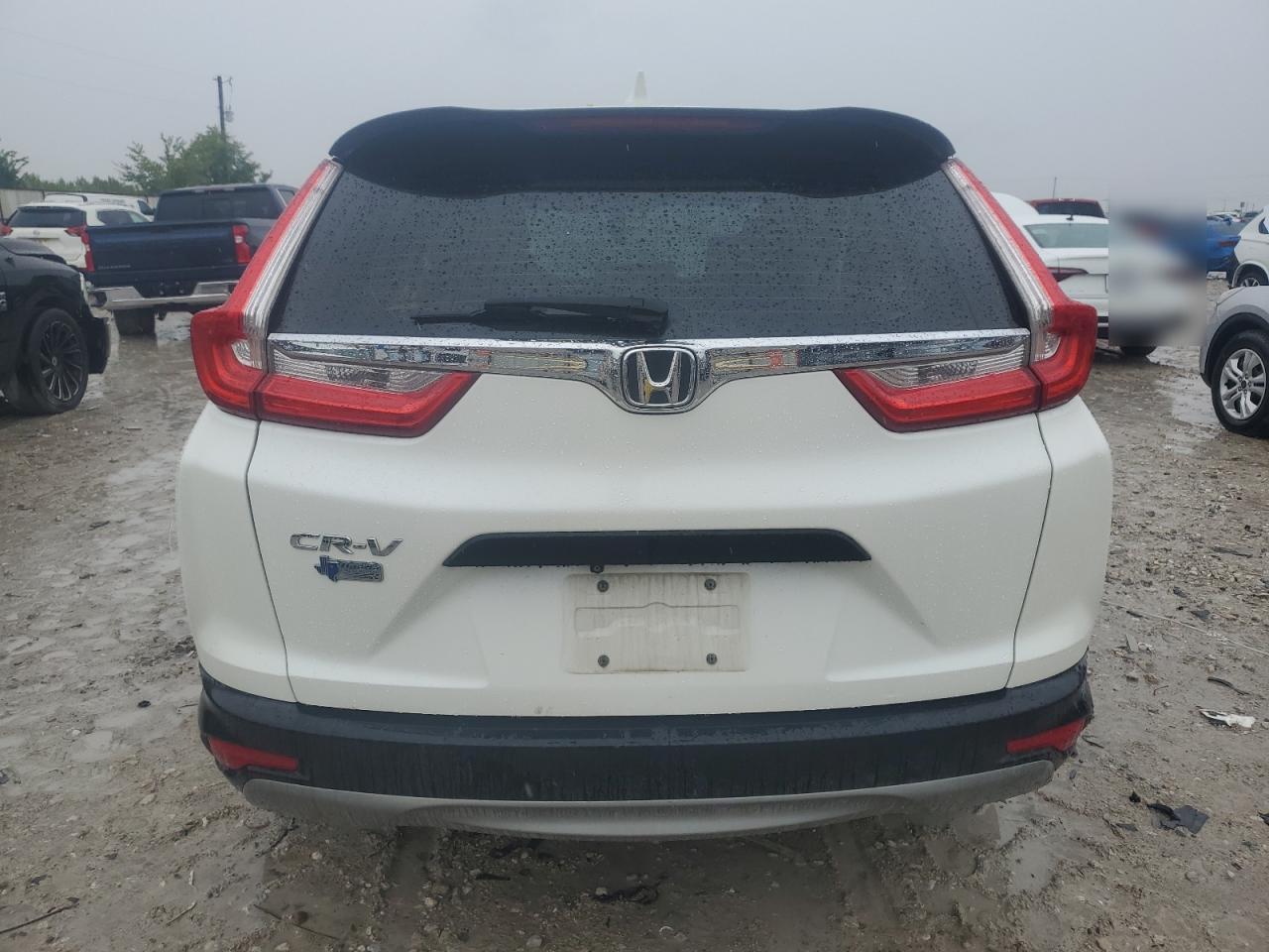 2018 Honda Cr-V Lx VIN: 2HKRW5H32JH408554 Lot: 69814134