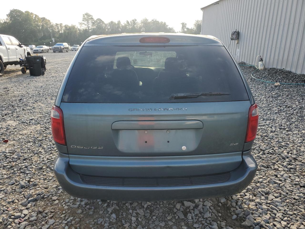 2005 Dodge Grand Caravan Se VIN: 2D4GP24R25R215622 Lot: 72033174