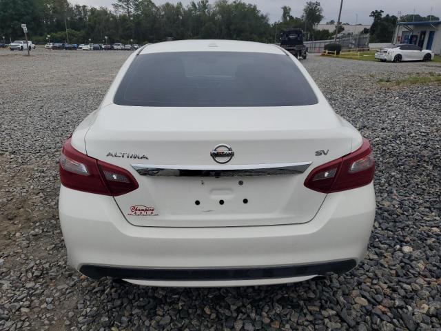  NISSAN ALTIMA 2018 Biały