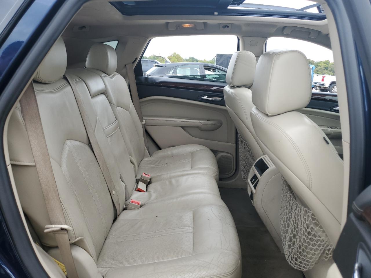 2011 Cadillac SRX - Image 11