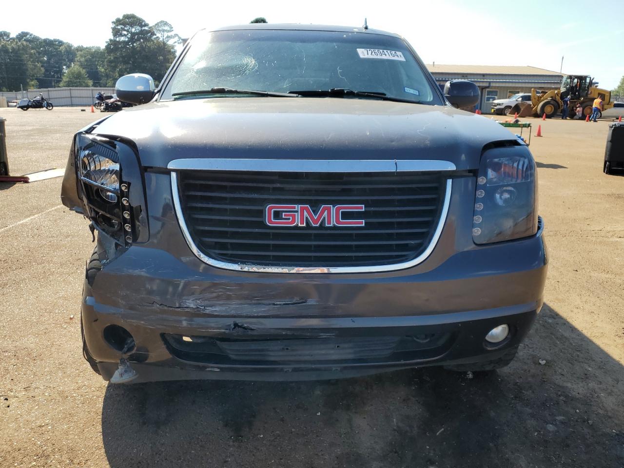 2010 GMC Yukon - Image 5