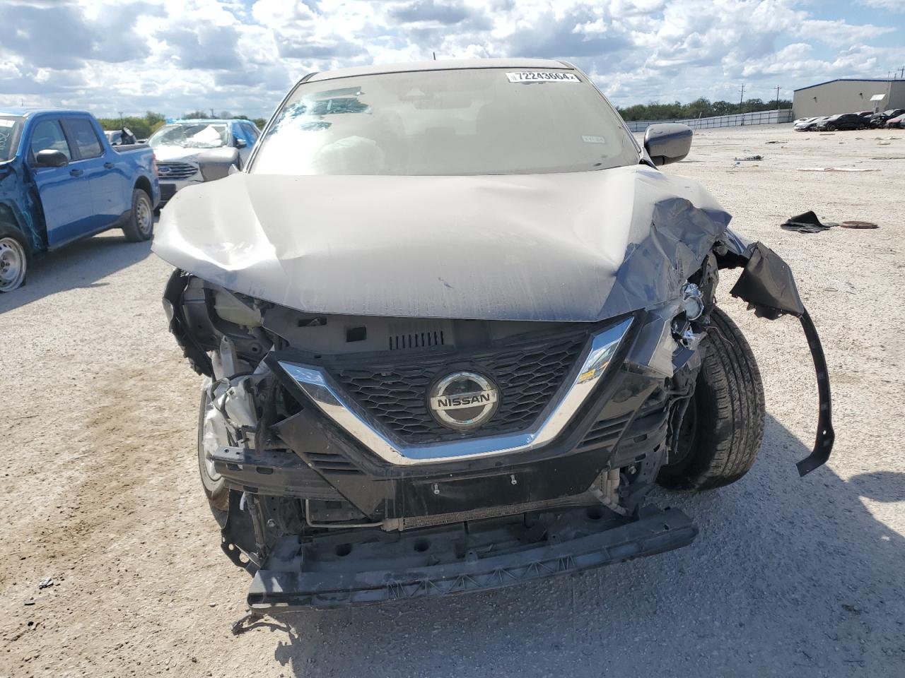 2021 Nissan Rogue - Image 5