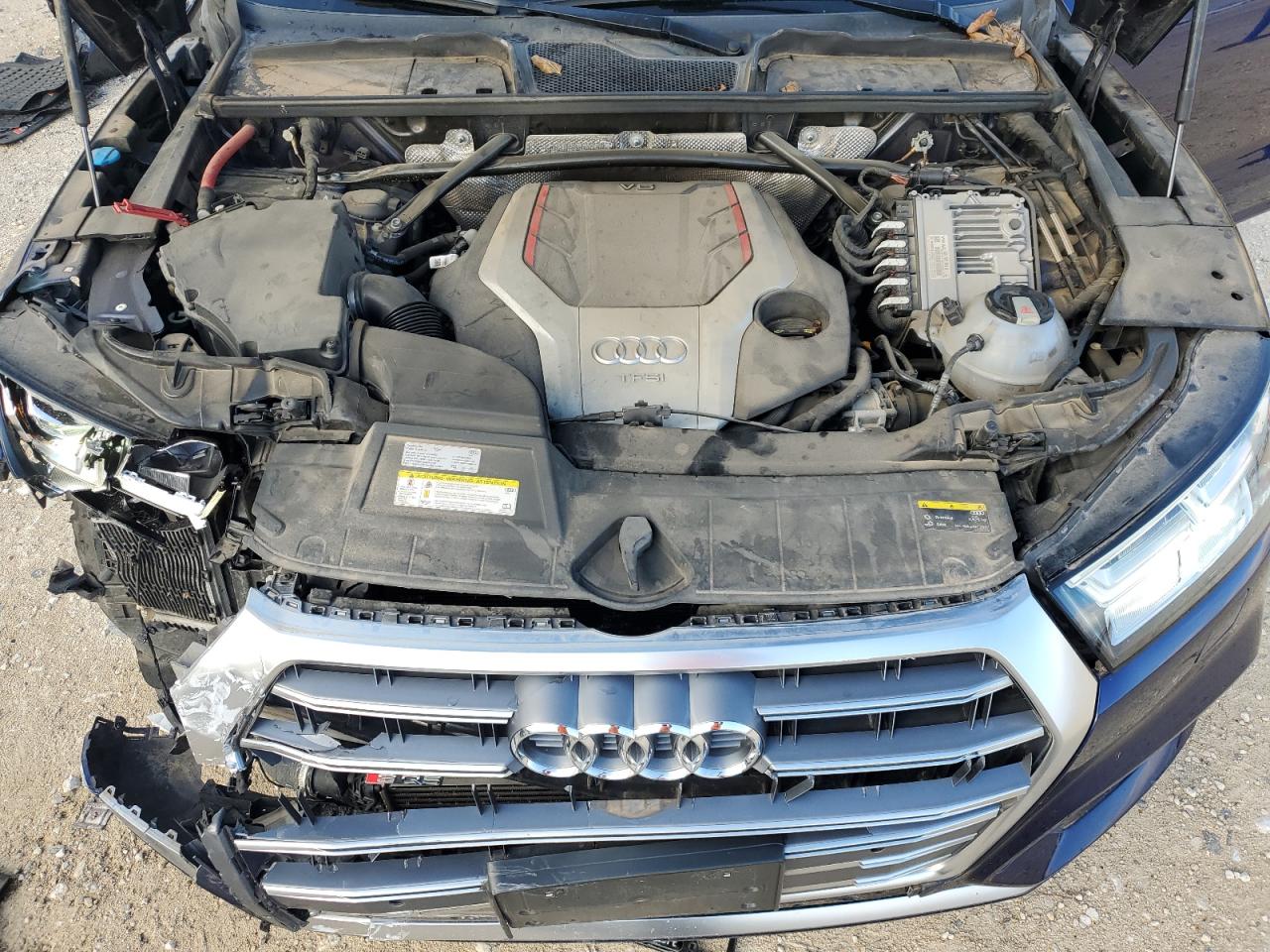 WA1C4AFY8J2223987 2018 Audi Sq5 Prestige