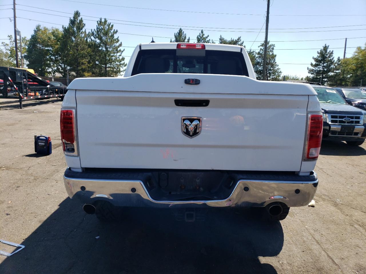 2013 Ram 1500 Laramie VIN: 1C6RR7NT2DS715372 Lot: 70620934