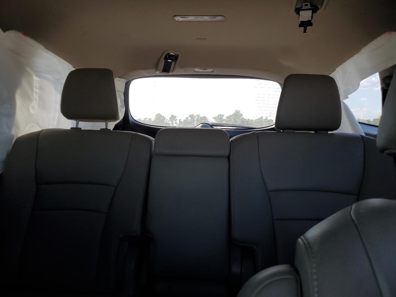 2020 Honda Pilot - Image 10