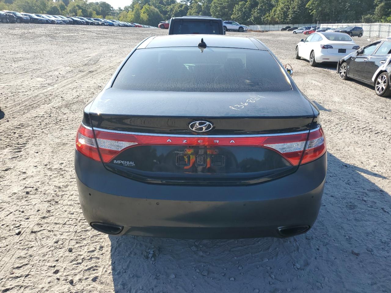 KMHFH4JGXCA194259 2012 Hyundai Azera Gls