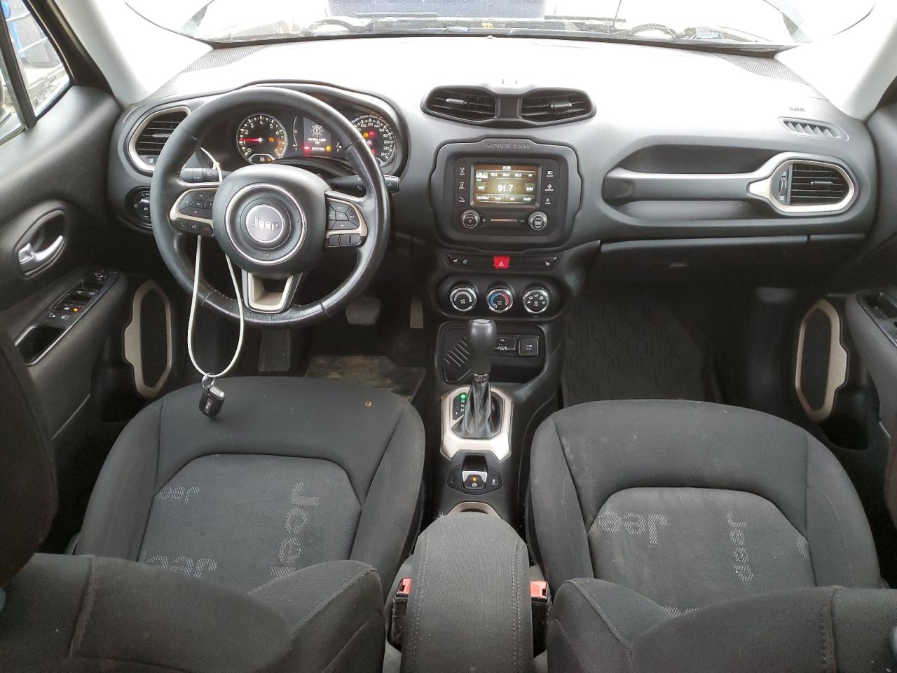 ZACCJABTXFPC49125 2015 Jeep Renegade Latitude