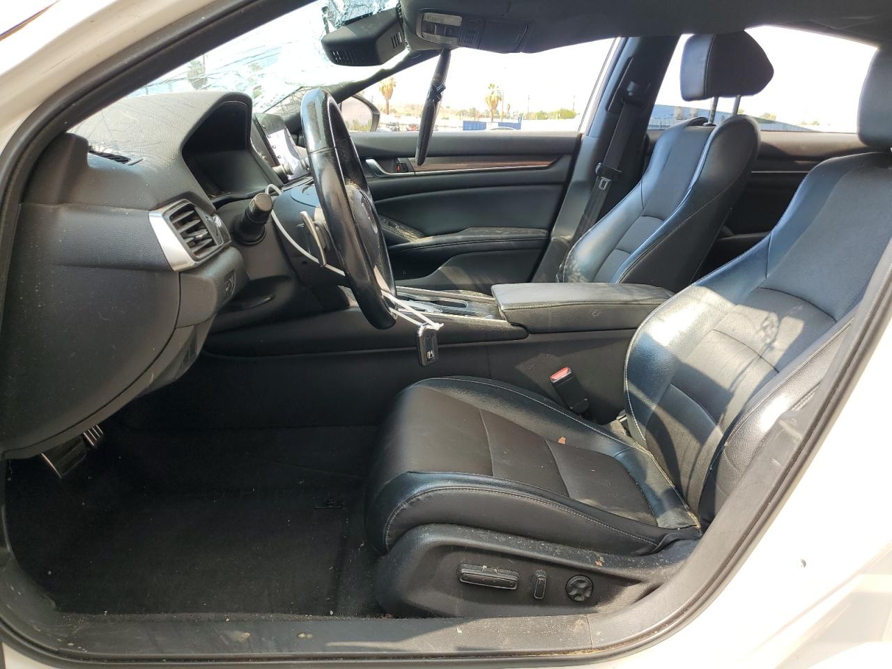 1HGCV1F39JA160381 2018 Honda Accord Sport